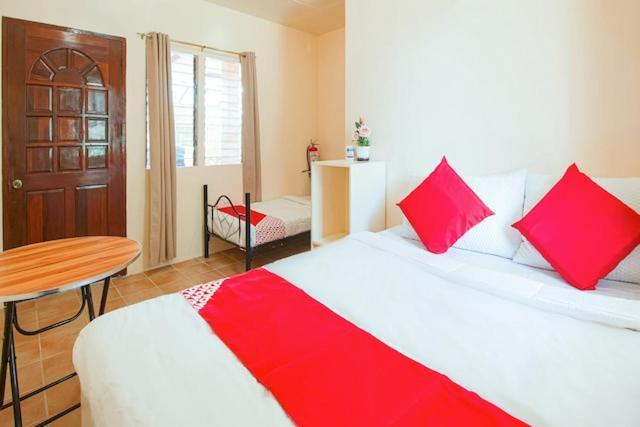 Hotel Jessa'S 5 Guests House Moalboal Zewnętrze zdjęcie
